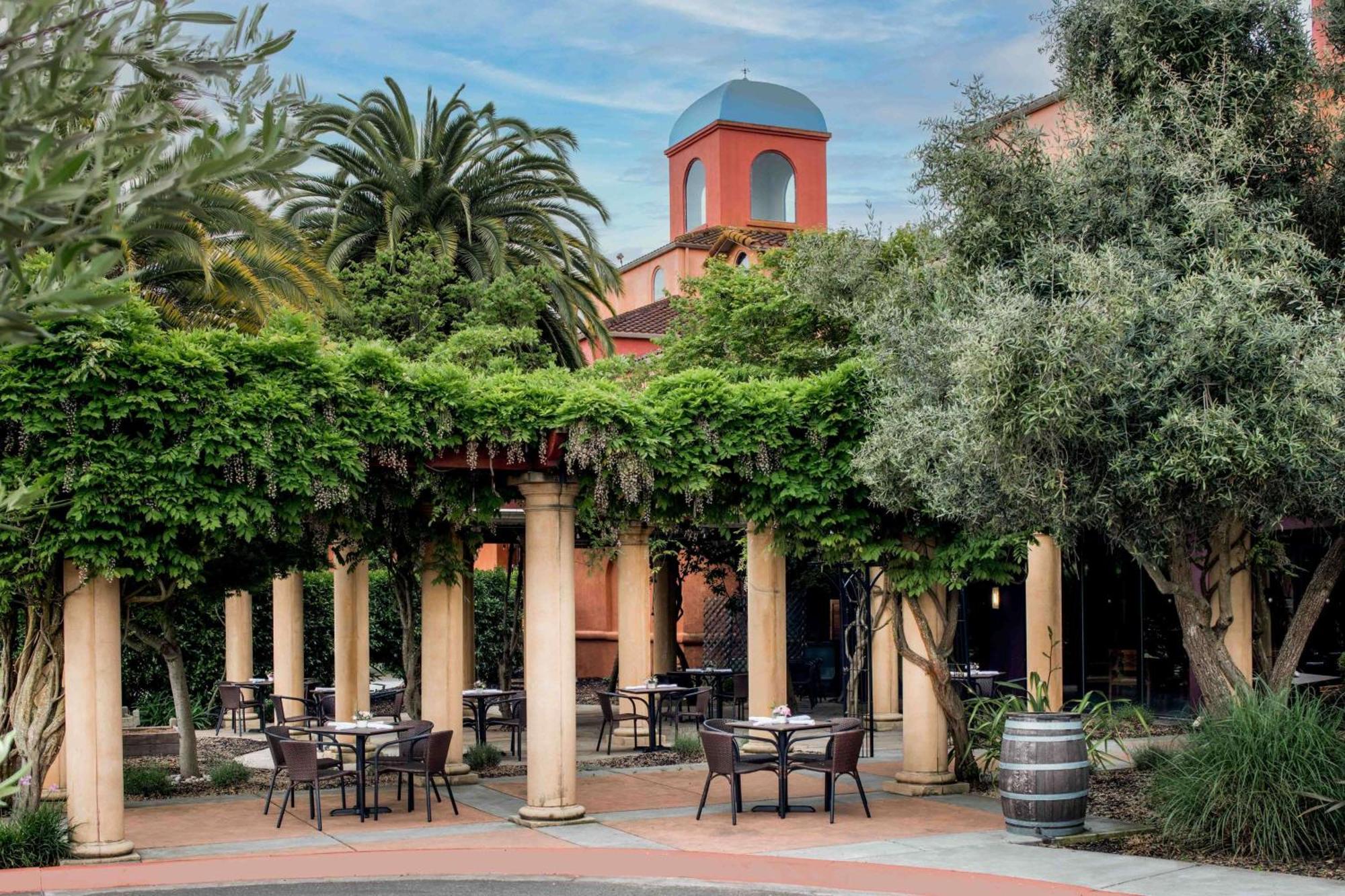 Hotel Doubletree By Hilton Sonoma Wine Country Rohnert Park Exterior foto